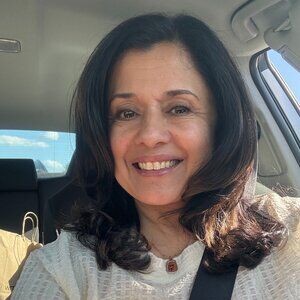 Meet your Posher, Sedika